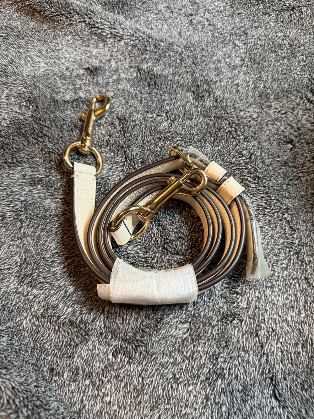 Authentic Coach Hand Bag - Picture 6 of 7